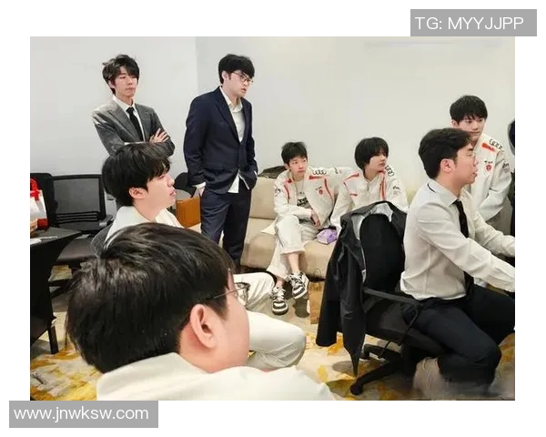 esports最新数据最新和平精英力量榜单出炉JDG强势领跑引发玩家热议